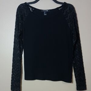Forever 21 Black Sweater With Lace Long Sleeves